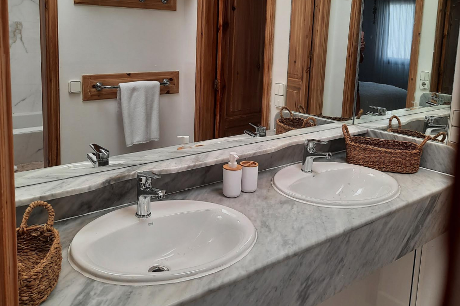 Frame 289735 Frame 289735